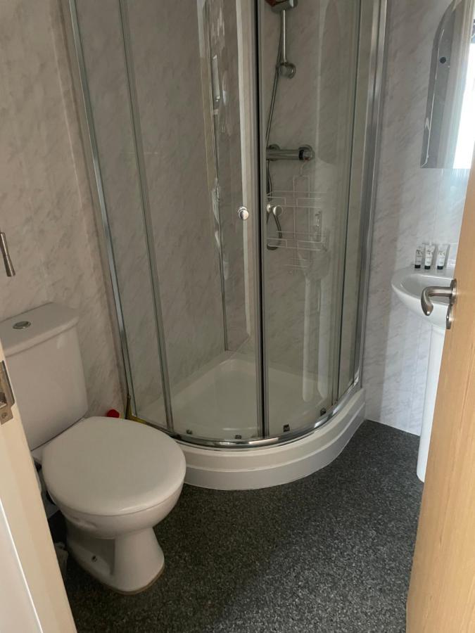 Milton Hotel Llanwern Village Guest house Newport (Gwent)